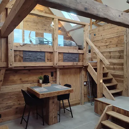 Les Du Falimont Holiday home *